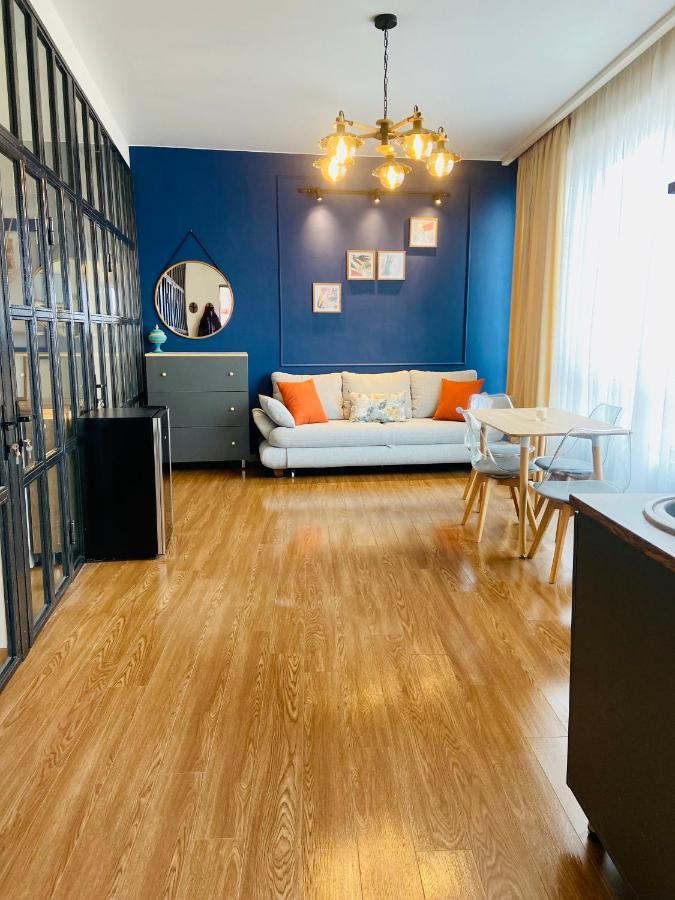 Luxury Apartment In Old Tbilisi With Terrace Zewnętrze zdjęcie