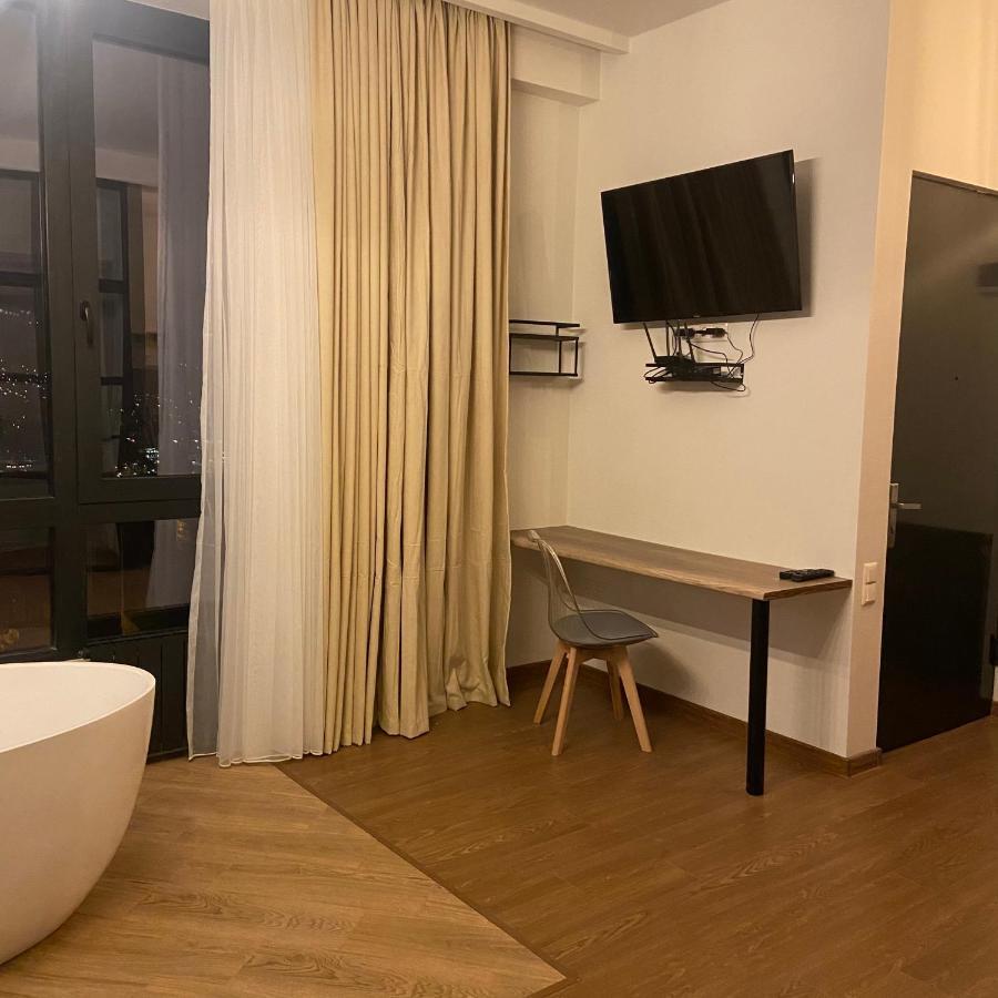 Luxury Apartment In Old Tbilisi With Terrace Zewnętrze zdjęcie