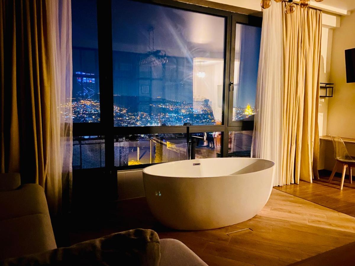Luxury Apartment In Old Tbilisi With Terrace Zewnętrze zdjęcie