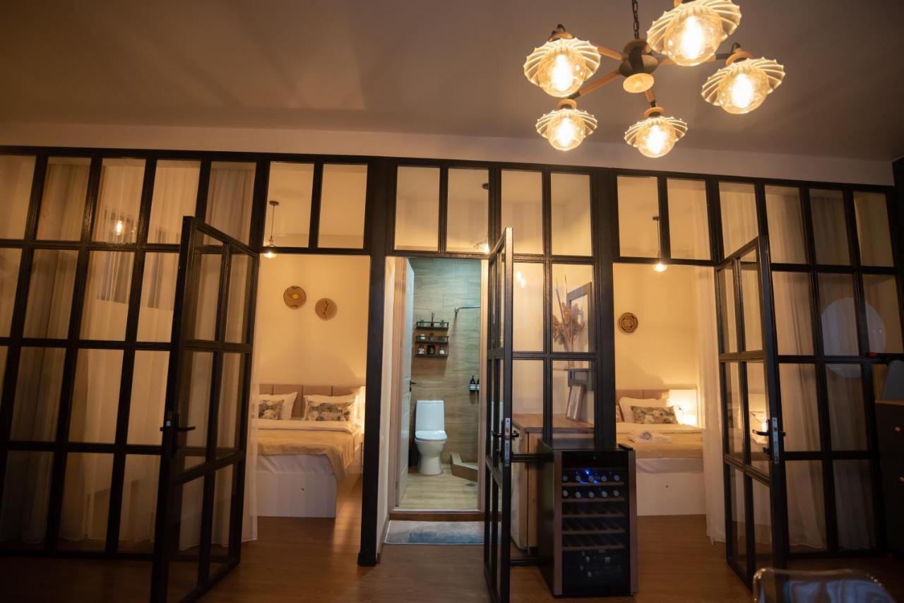 Luxury Apartment In Old Tbilisi With Terrace Zewnętrze zdjęcie