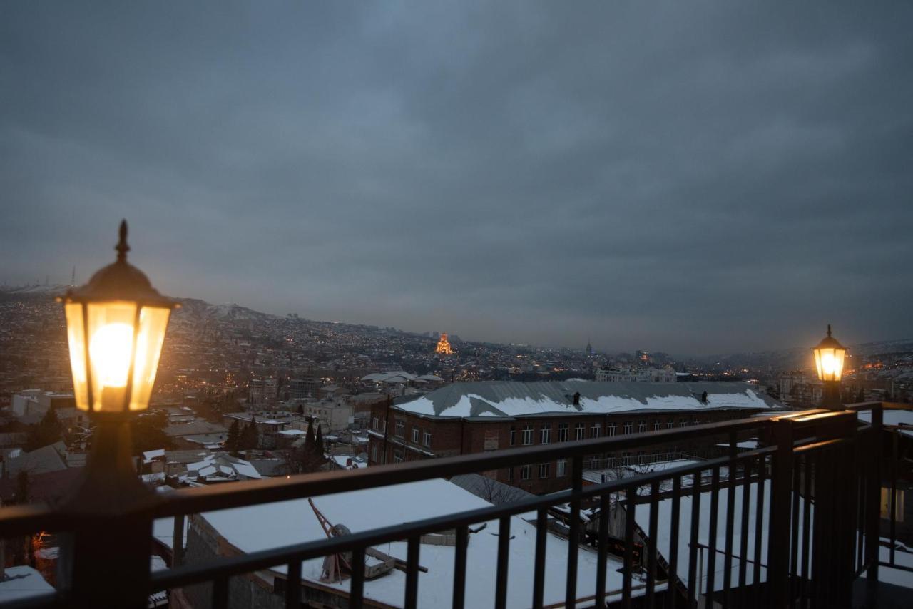 Luxury Apartment In Old Tbilisi With Terrace Zewnętrze zdjęcie