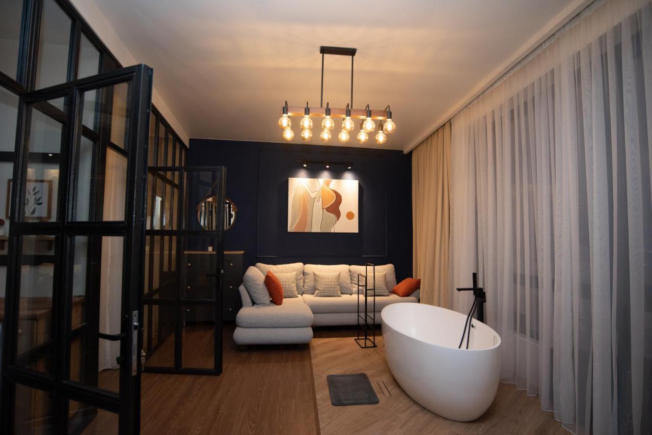Luxury Apartment In Old Tbilisi With Terrace Zewnętrze zdjęcie